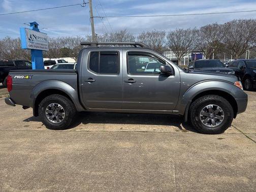 2016 Nissan Frontier PRO-4X