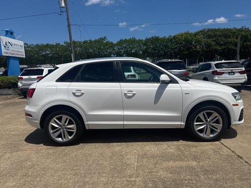 2018 Audi Q3 2.0T Premium