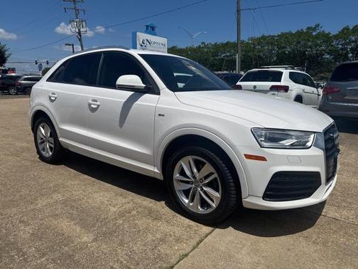 2018 Audi Q3 2.0T Premium