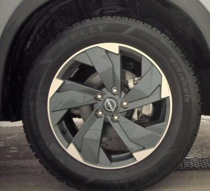 Gun Metallic 2024 Nissan Rogue SV