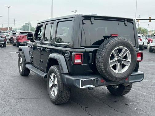 2022 Jeep Wrangler Unlimited Sahara