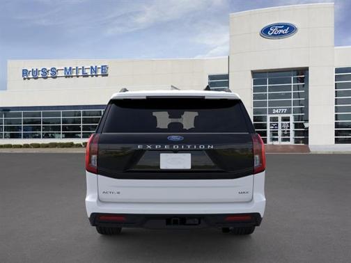 Oxford White 2026 Ford Expedition Max Active