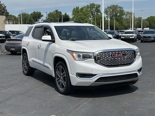White Frost Tri-Coat 2018 GMC Acadia Denali