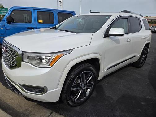 White Frost Tri-Coat 2018 GMC Acadia Denali