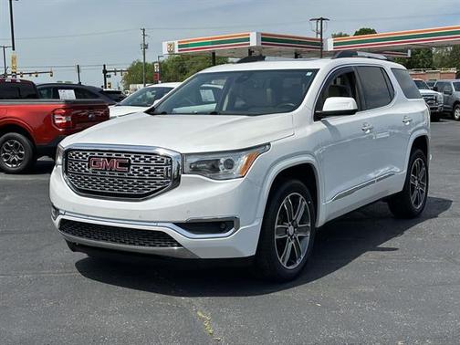 White Frost Tri-Coat 2018 GMC Acadia Denali