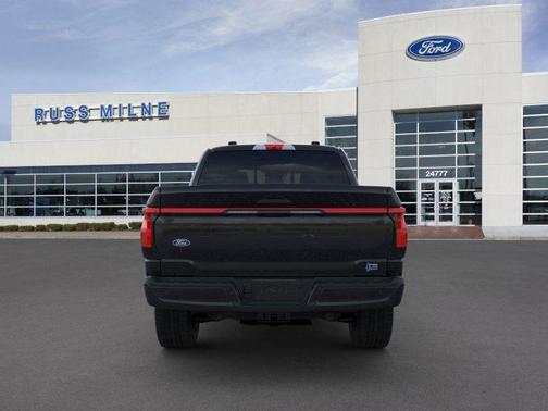 2025 Ford F-150 Lightning LARIAT