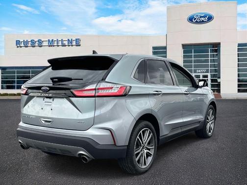 Iconic Silver 2024 Ford Edge Titanium