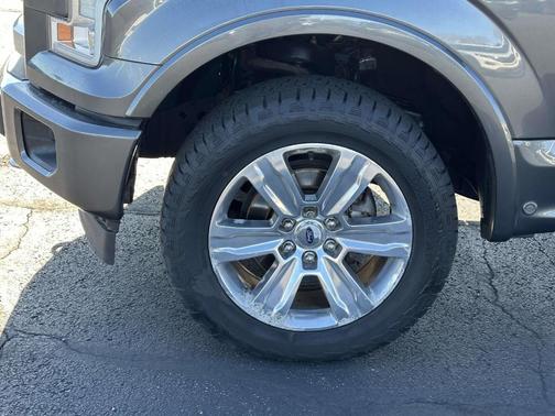 2017 Ford F-150 Platinum