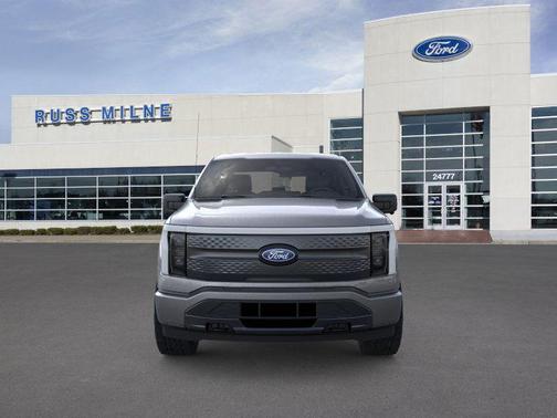 2025 Ford F-150 Lightning XLT