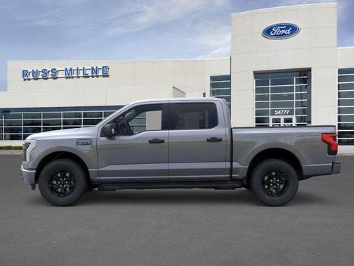 2025 Ford F-150 Lightning XLT