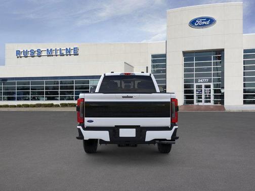 2026 Ford F-350 Platinum