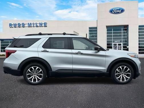 2020 Ford Explorer ST