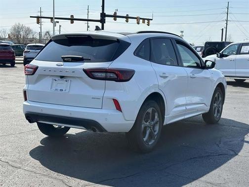 Star White 2023 Ford Escape ST-Line