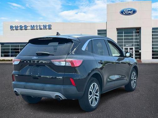 Agate Black 2022 Ford Escape SEL