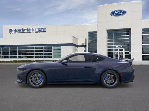 2025 Ford Mustang Dark Horse