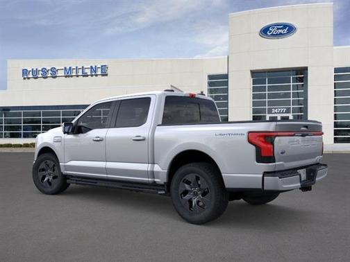 2023 Ford F-150 Lightning LARIAT