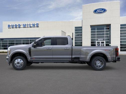 2026 Ford F-450 Platinum