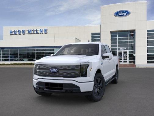 2025 Ford F-150 Lightning LARIAT