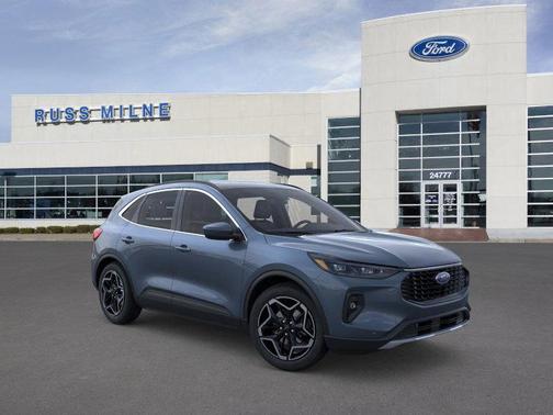 2026 Ford Escape Platinum