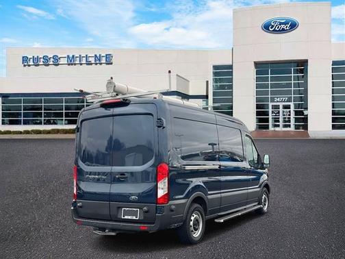 2018 Ford Transit-250 148 WB Medium Roof Cargo