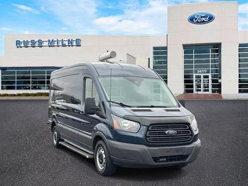 2018 Ford Transit-250 148 WB Medium Roof Cargo