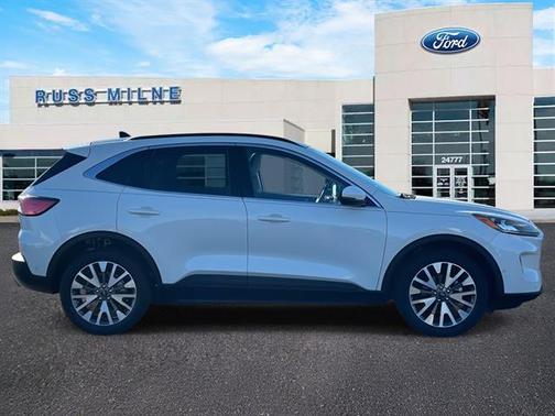 2020 Ford Escape Titanium