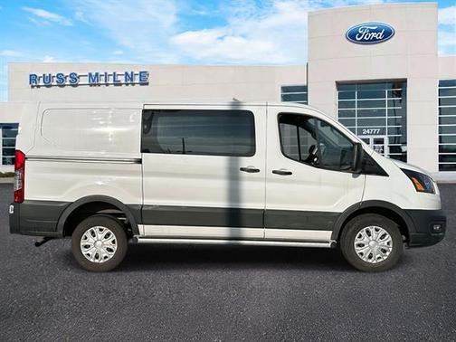 2024 Ford Transit-250 