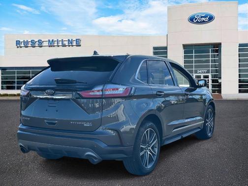2019 Ford Edge Titanium