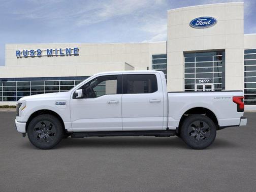 2025 Ford F-150 Lightning LARIAT