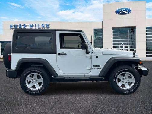 2016 Jeep Wrangler Sport