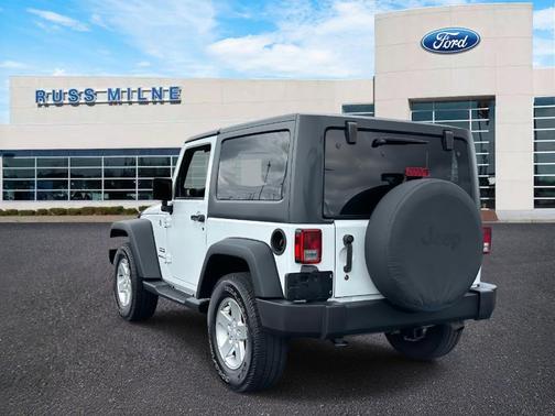 2016 Jeep Wrangler Sport