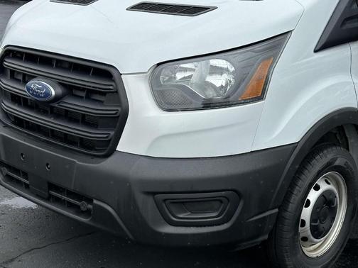 2020 Ford Transit-250 T-250 130 MED RF 9070 GVWR