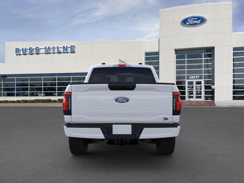 2025 Ford F-150 Lightning XLT