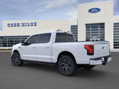 2025 Ford F-150 Lightning Flash