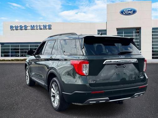 Green 2023 Ford Explorer XLT