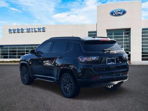 2022 Jeep Compass Altitude