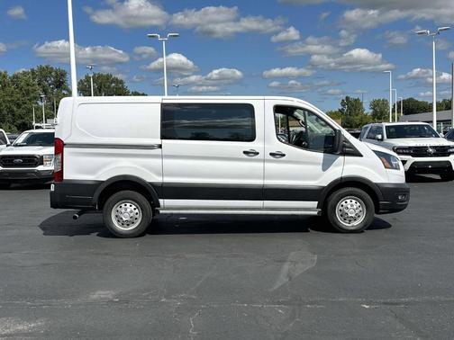 2023 Ford Transit-250 T-250 130 LOW RF 9070 GVWR