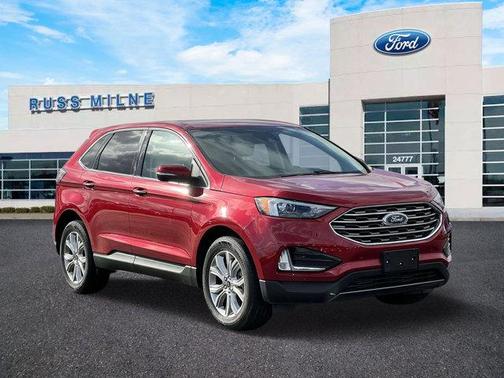 2023 Ford Edge Titanium