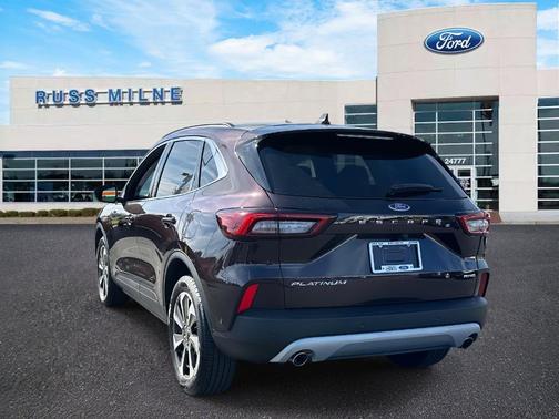 2023 Ford Escape Platinum