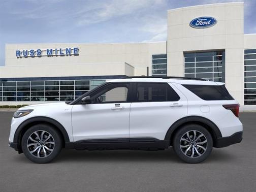 Star White 2026 Ford Explorer ST-Line