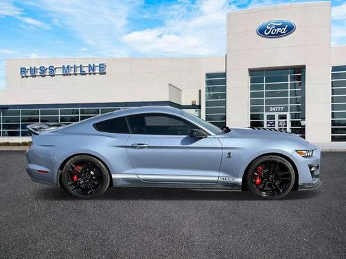 2022 Ford Shelby GT500 Base