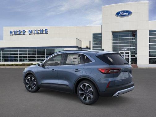 2025 Ford Escape Platinum