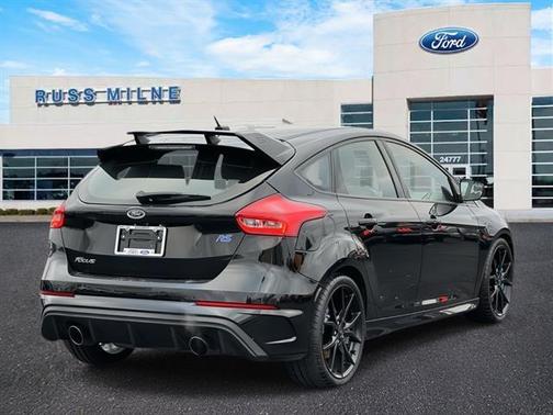 2017 Ford Focus RS Base