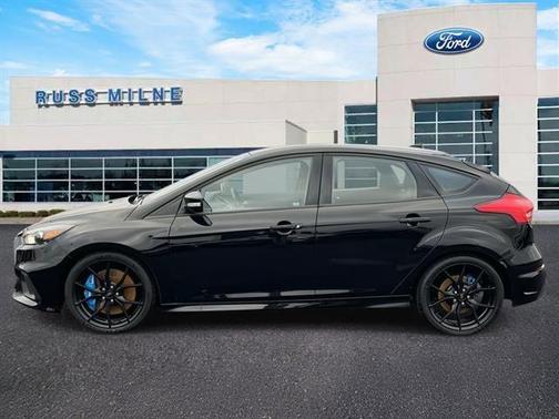 2017 Ford Focus RS Base