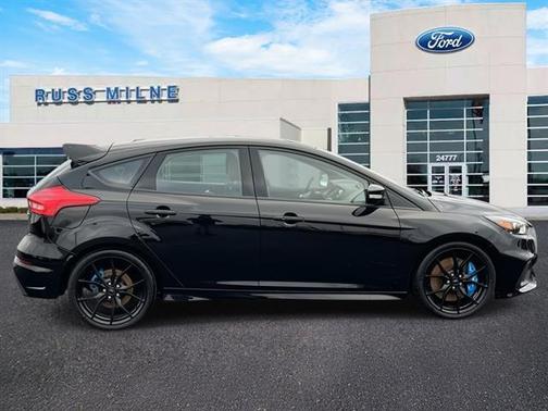 2017 Ford Focus RS Base