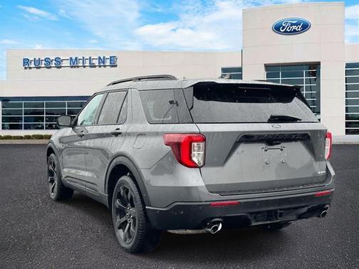 2023 Ford Explorer ST-Line