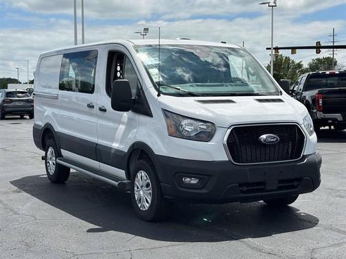 Oxford White 2025 Ford Transit-250