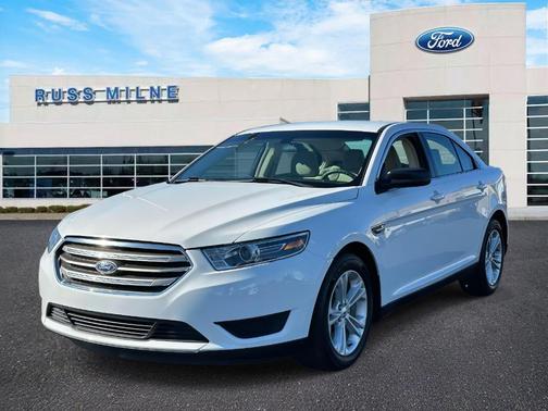 2018 Ford Taurus SE