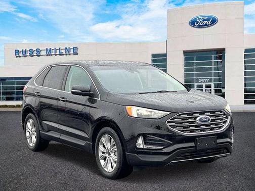 2023 Ford Edge Titanium
