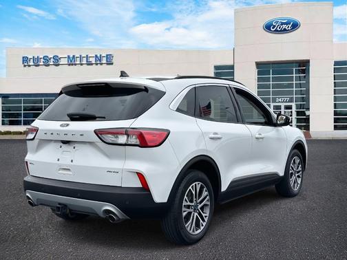 2021 Ford Escape SEL